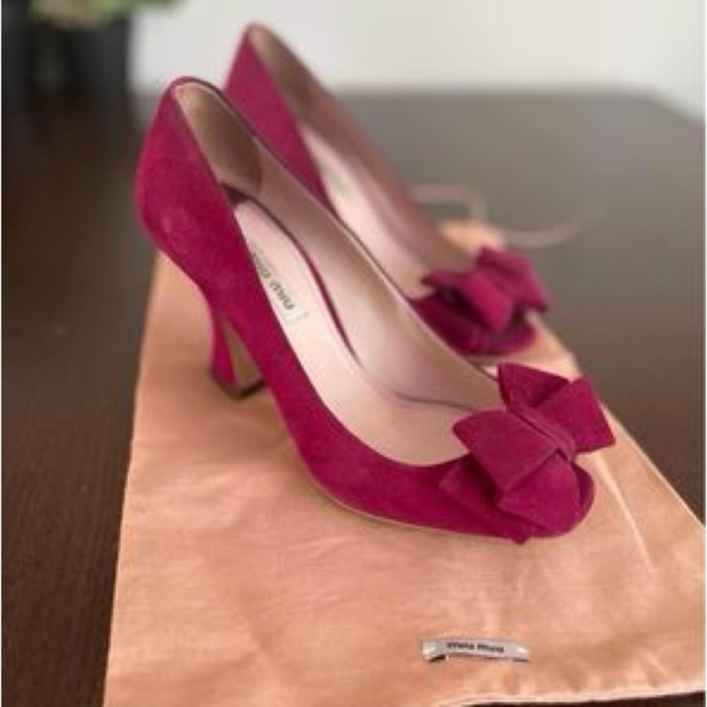 Authentic Miu Miu Pink Suede Peep-toe Pumps - Size 36.5